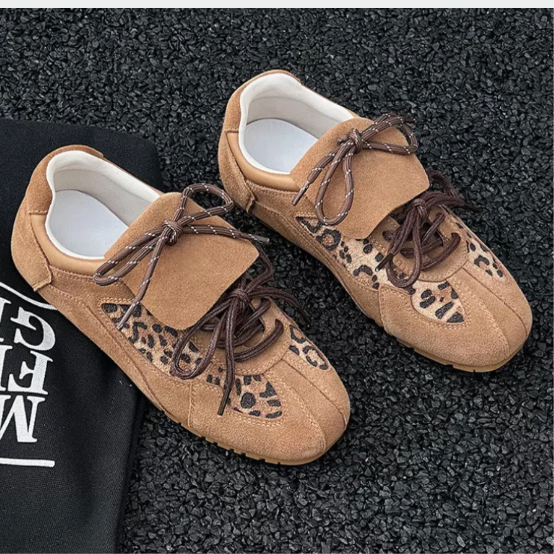 MM Sneakers